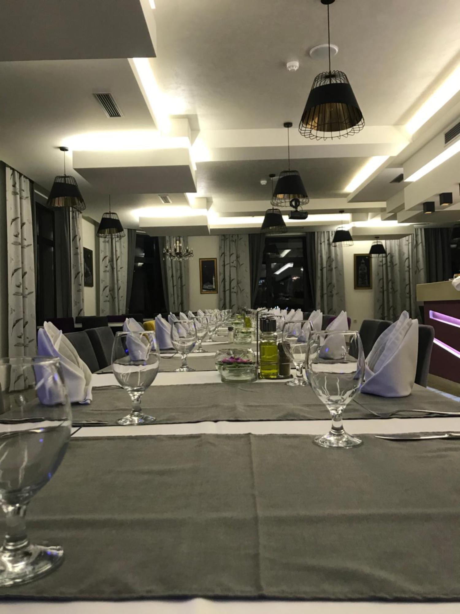 Hotel Vezir Palace ทราฟนิค ภายนอก รูปภาพ